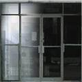 shops01_law_GB_shopdoor01.png